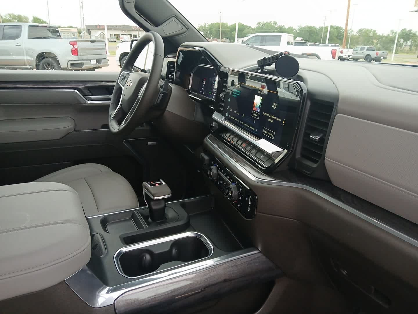 2026 Chevrolet Silverado 1500 4WD Crew Cab Short Bed LTZ