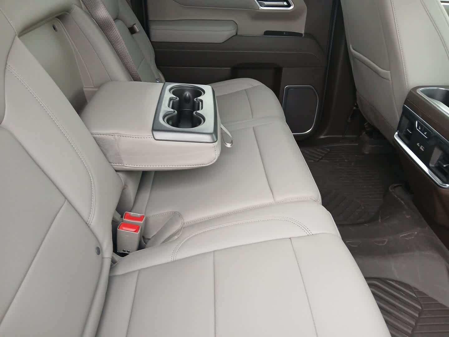 2026 Chevrolet Silverado 1500 4WD Crew Cab Short Bed LTZ