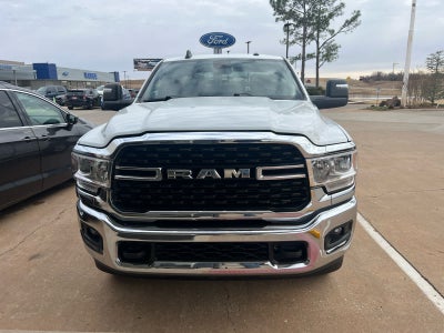 2024 RAM 3500 Big Horn Crew Cab 4x4 8' Box