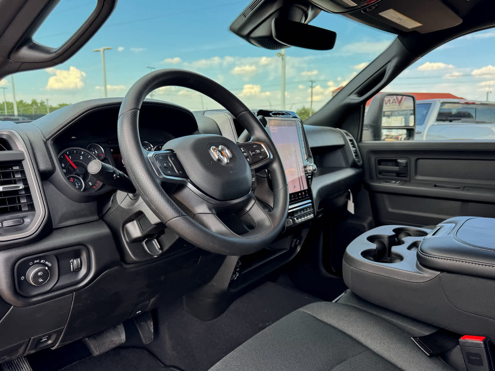 2026 RAM Ram 2500 RAM 2500 TRADESMAN CREW CAB 4X4 6'4' BOX