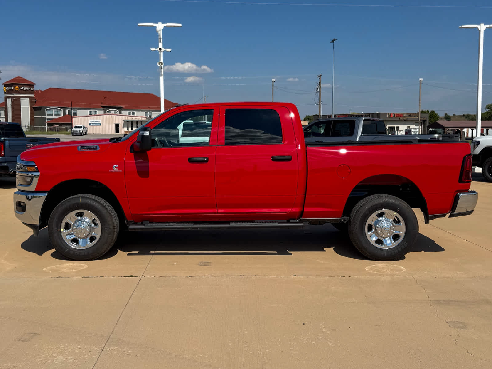2026 RAM Ram 2500 RAM 2500 TRADESMAN CREW CAB 4X4 6'4' BOX