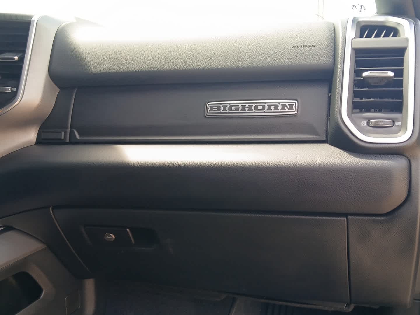 2025 RAM 3500 Big Horn Crew Cab 4x4 8' Box