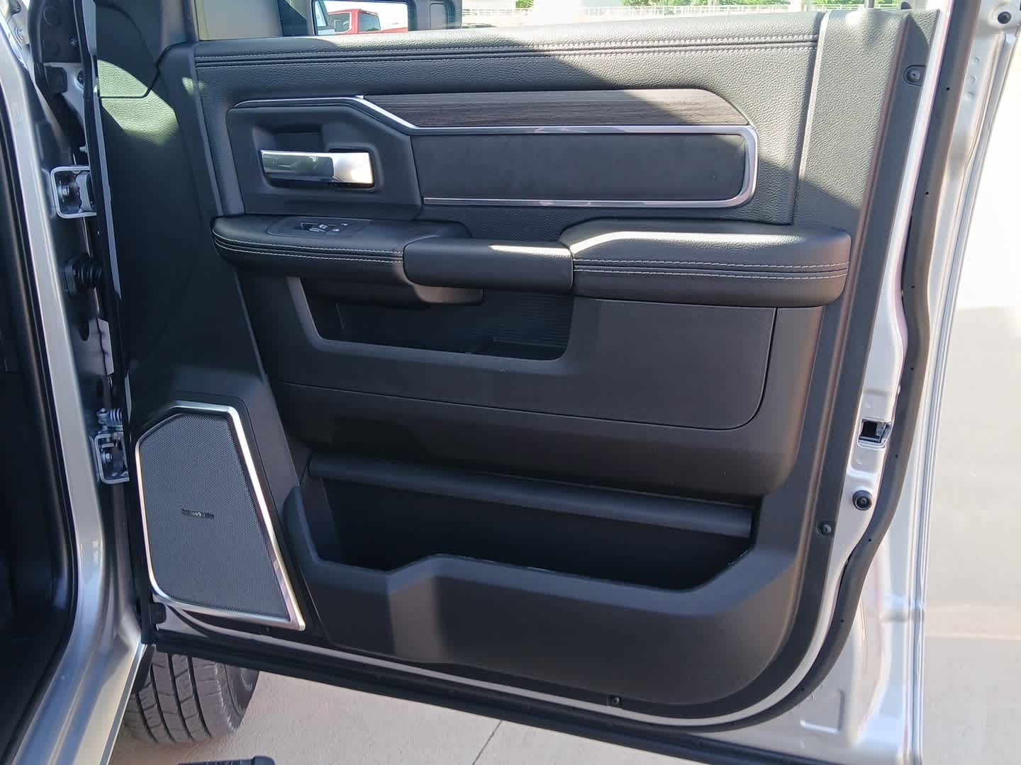 2026 RAM Ram 3500 RAM 3500 LARAMIE CREW CAB 4X4 8' BOX