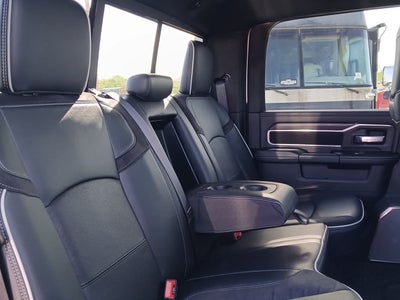 2026 RAM Ram 3500 RAM 3500 LARAMIE CREW CAB 4X4 8' BOX