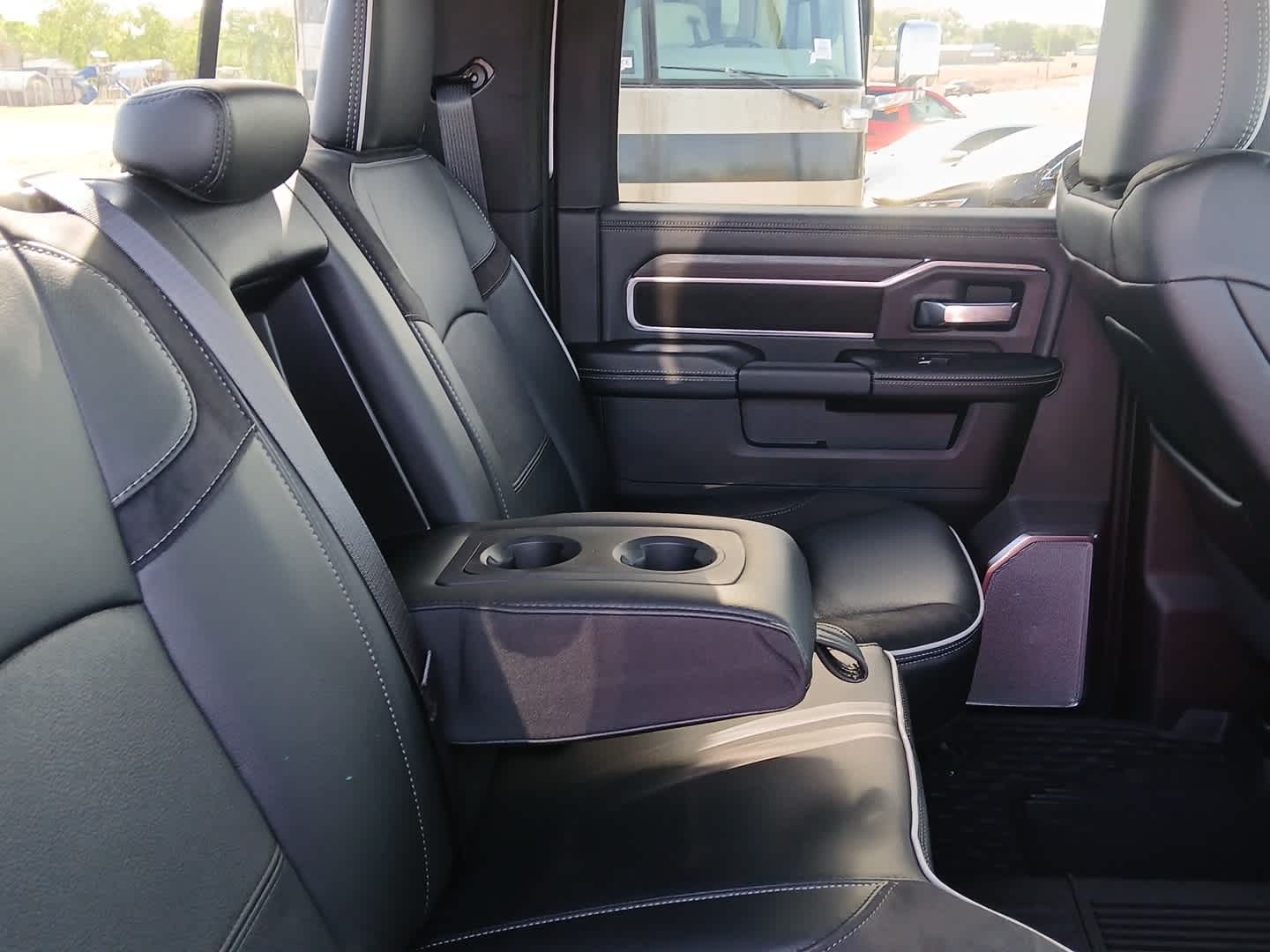 2026 RAM Ram 3500 RAM 3500 LARAMIE CREW CAB 4X4 8' BOX