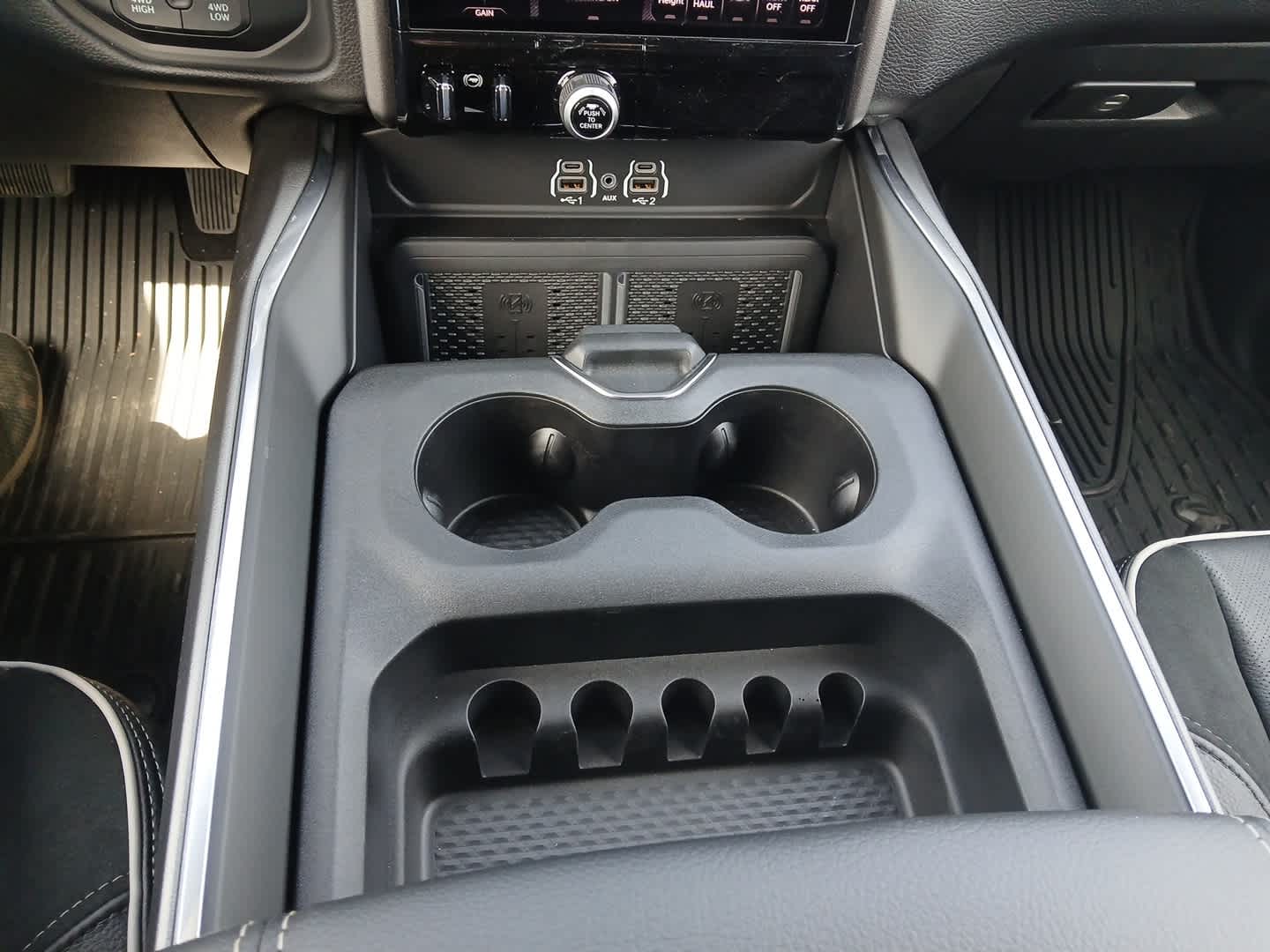 2026 RAM Ram 3500 RAM 3500 LARAMIE MEGA CAB 4X4 6'4' BOX