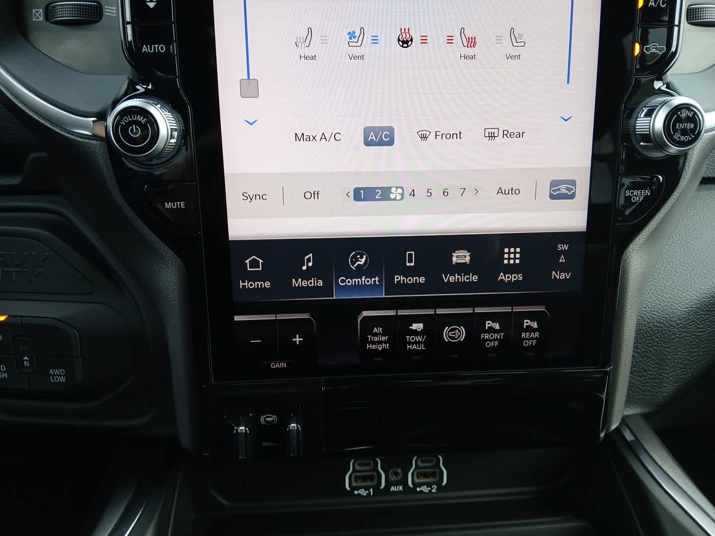 2026 RAM Ram 3500 RAM 3500 LARAMIE MEGA CAB 4X4 6'4' BOX