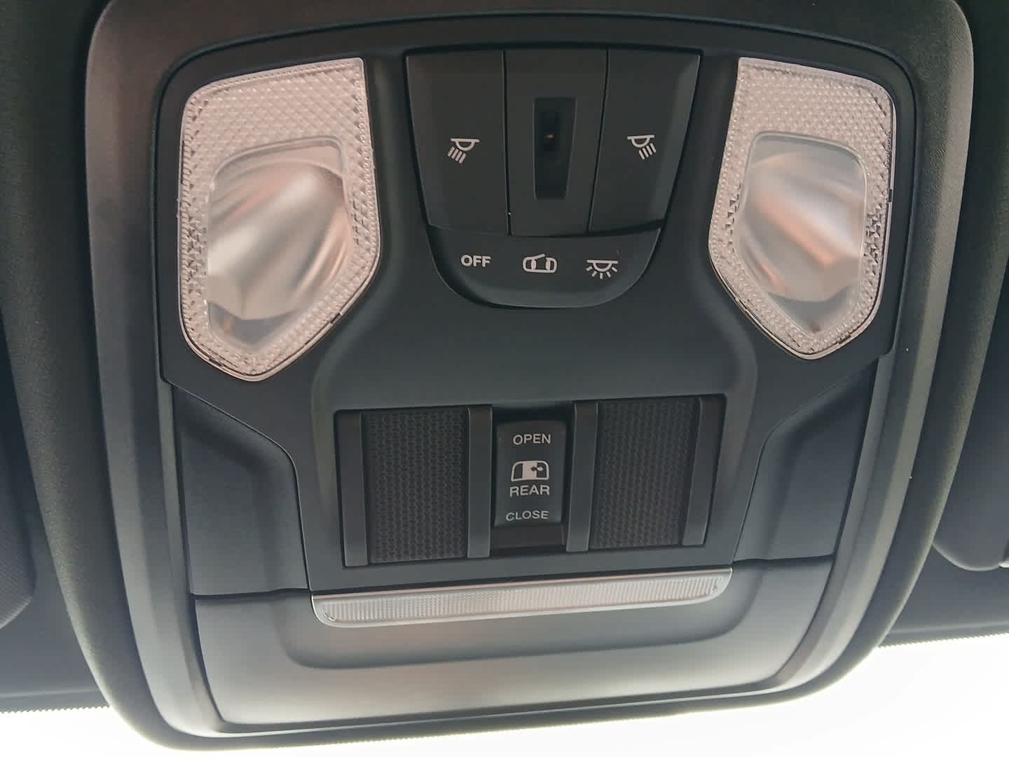 2023 RAM Ram 2500 Tradesman Crew Cab 4x4 6'4' Box