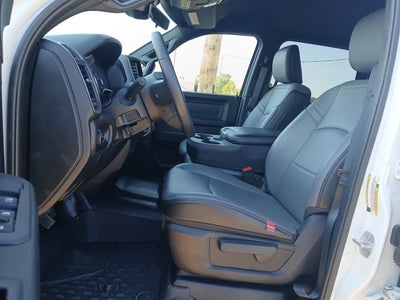 2025 RAM 3500 Tradesman Crew Cab 4x4 8' Box