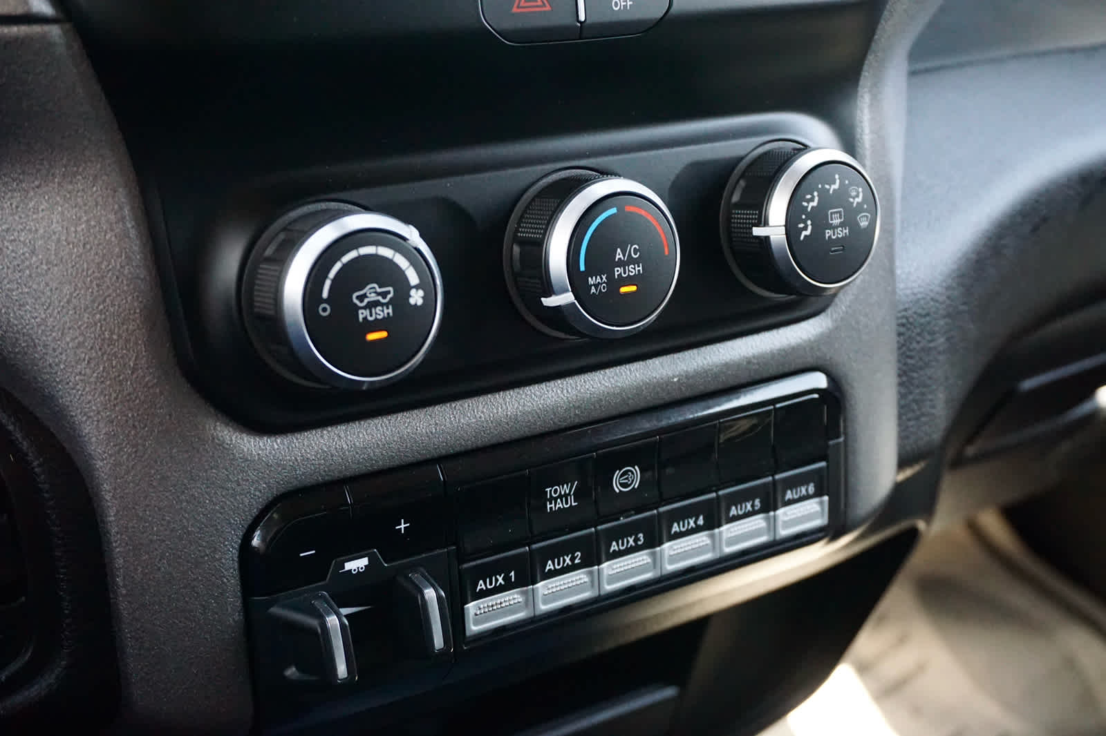 2019 RAM 5500 Chassis Tradesman/SLT/Laramie/Limited