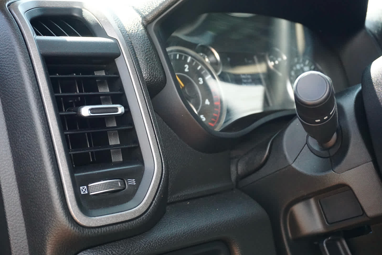 2019 RAM 5500 Chassis Tradesman/SLT/Laramie/Limited