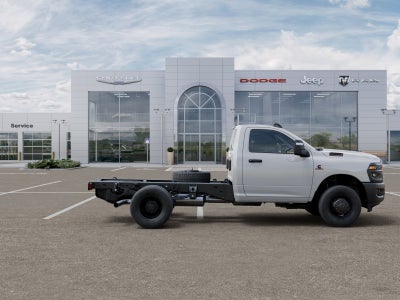 2026 RAM Ram 3500 Chassis Cab RAM 3500 TRADESMAN CHASSIS REGULAR CAB 4X4 60' CA
