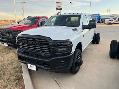 2026 RAM Ram 3500 Chassis Cab RAM 3500 TRADESMAN CREW CAB CHASSIS 4X4 60' CA