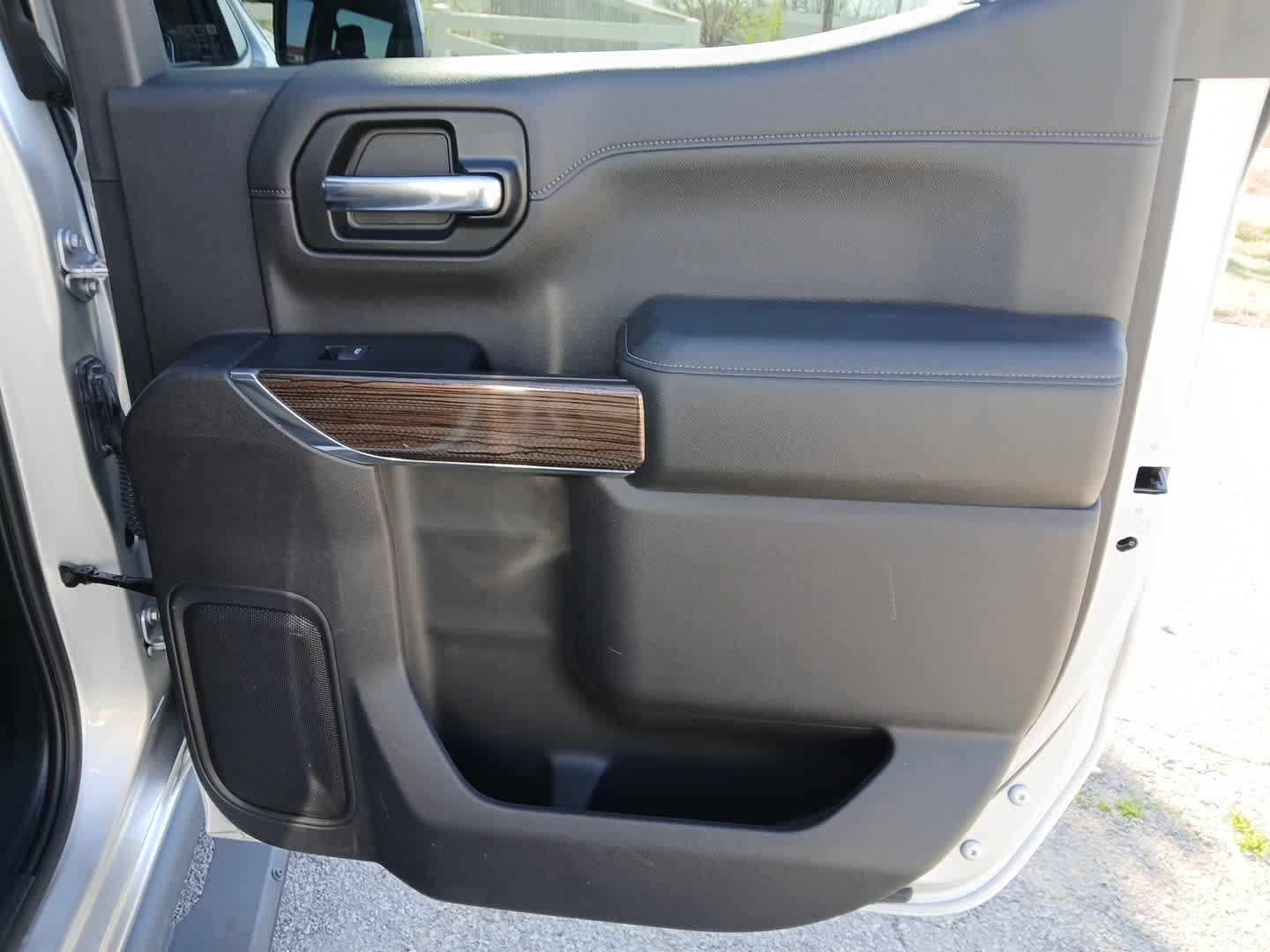 2020 Chevrolet Silverado 1500 4WD Crew Cab Short Bed RST