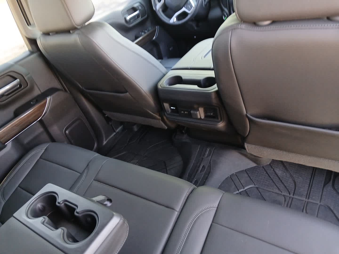 2020 Chevrolet Silverado 1500 4WD Crew Cab Short Bed RST