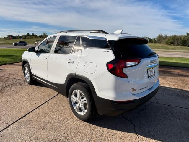 2024 GMC Terrain AWD SLE