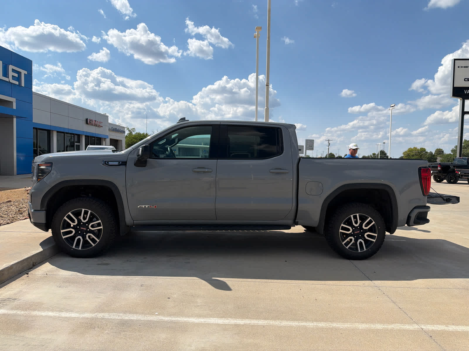 2025 GMC Sierra 1500 AT4