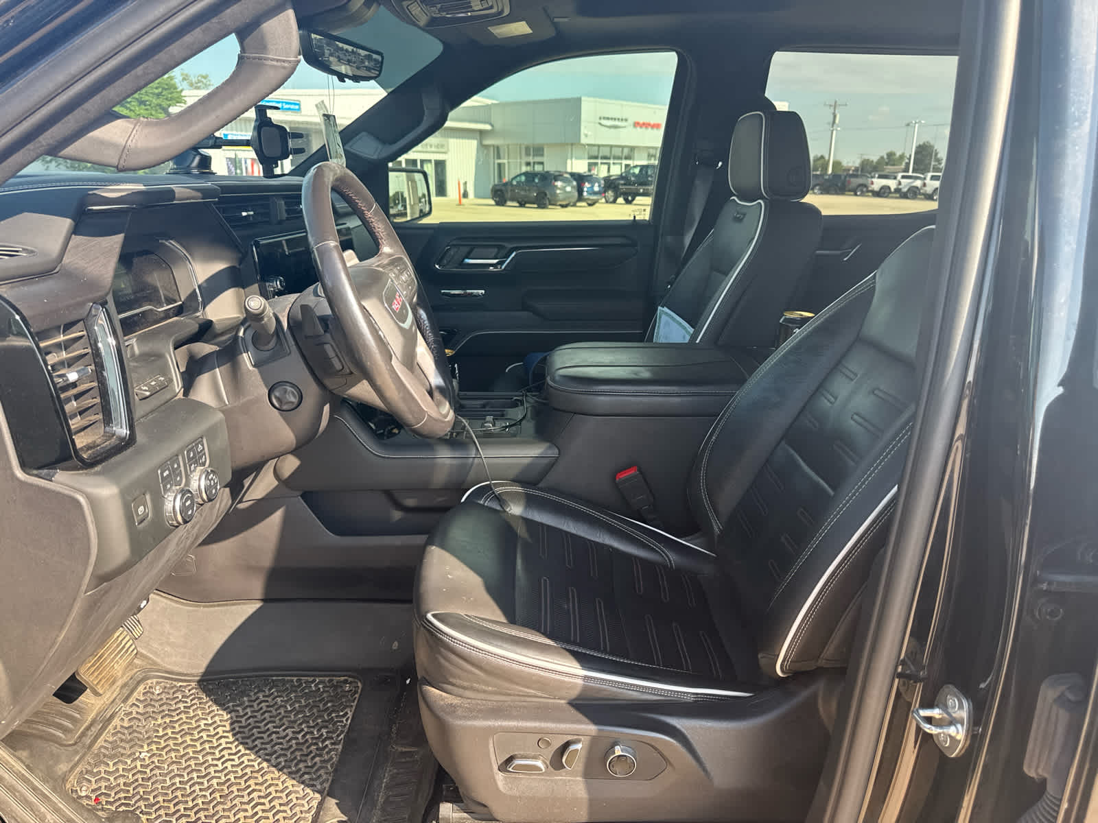 2024 GMC Sierra 1500 4WD Crew Cab Short Box AT4X