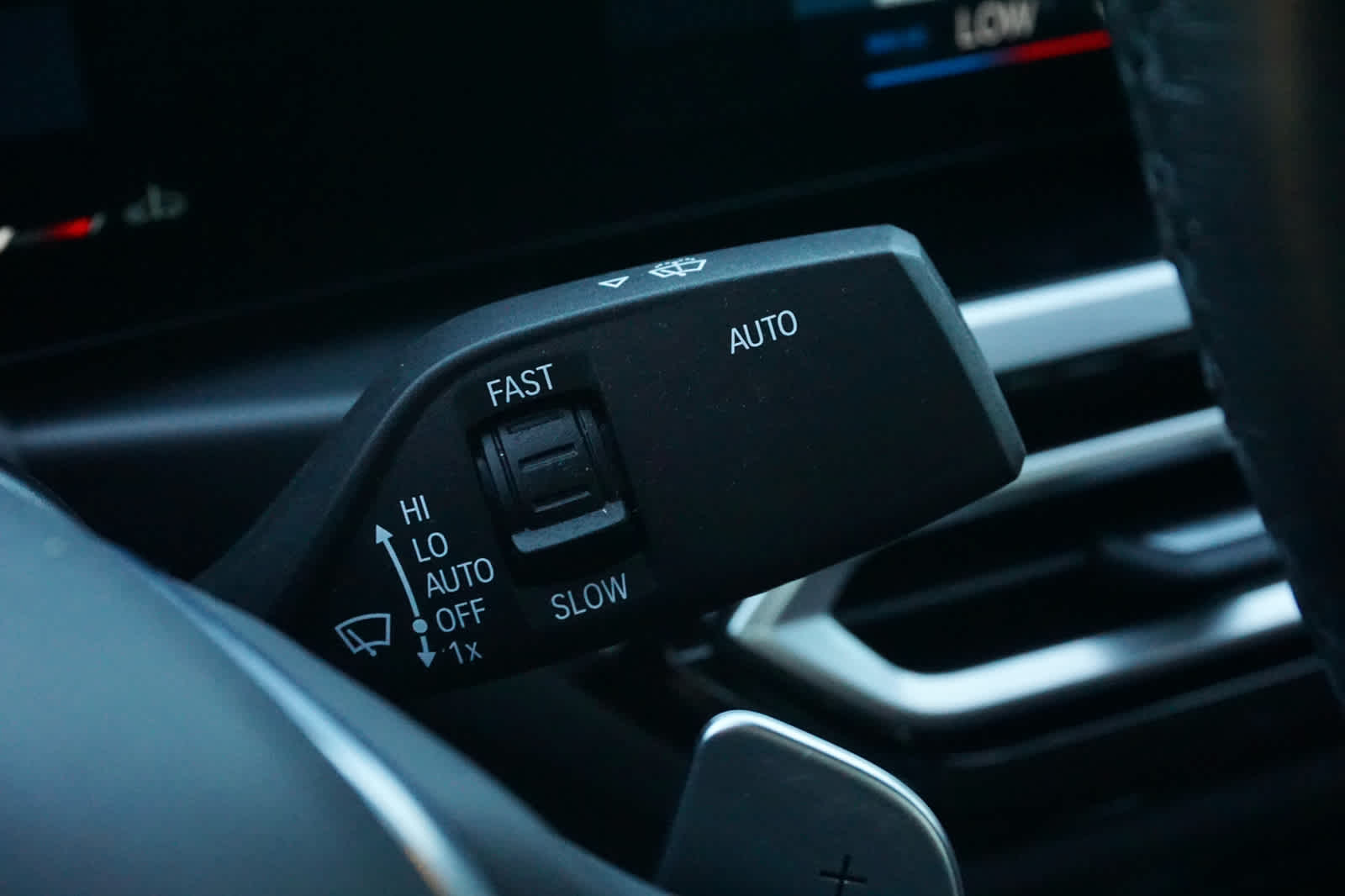 2024 BMW 330i 330i