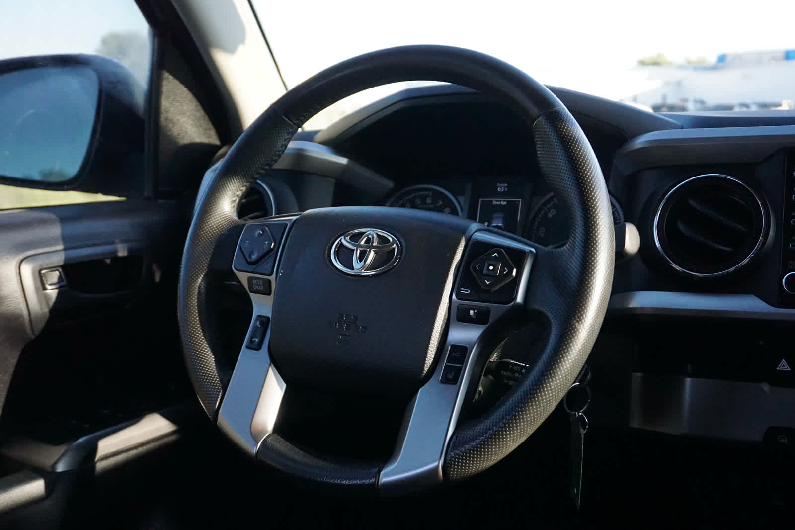 2021 Toyota Tacoma 2WD SR5
