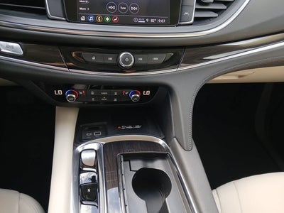 2023 Buick Enclave Essence FWD