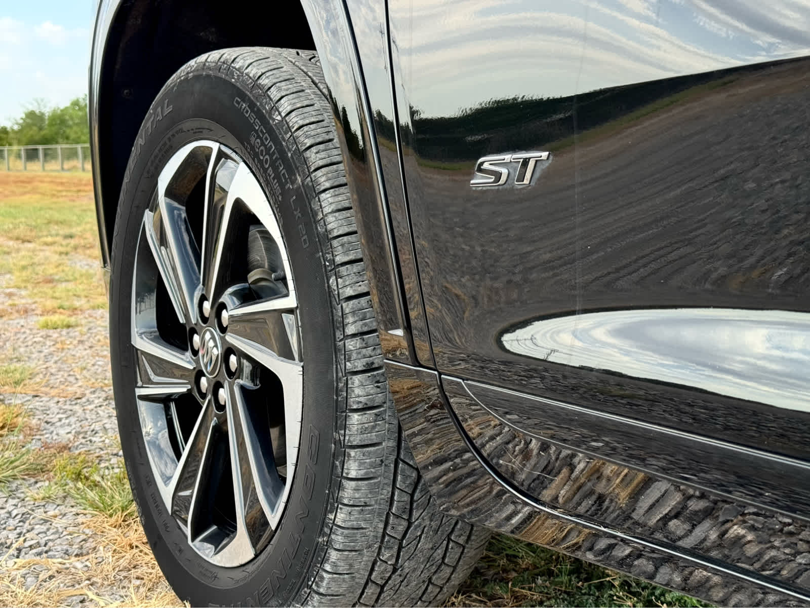 2025 Buick Enclave Sport Touring FWD