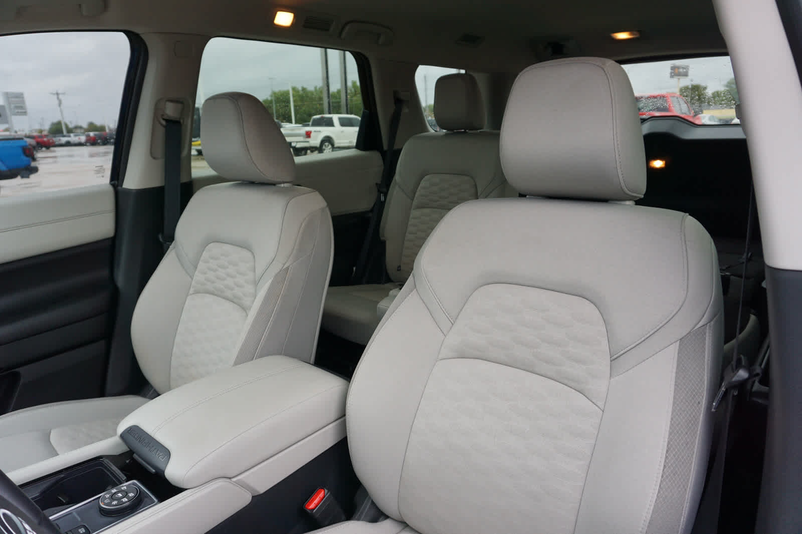 2024 Nissan Pathfinder SV 4WD