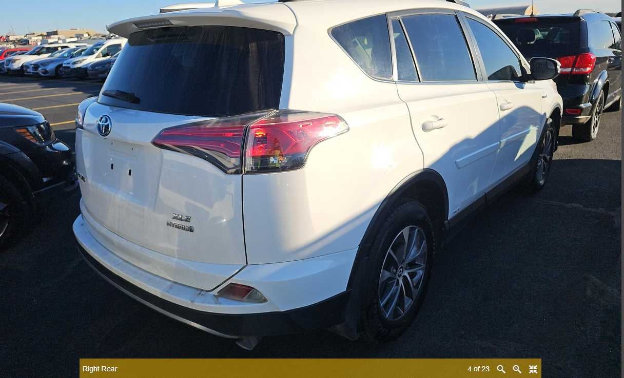 2018 Toyota RAV4 Hybrid XLE