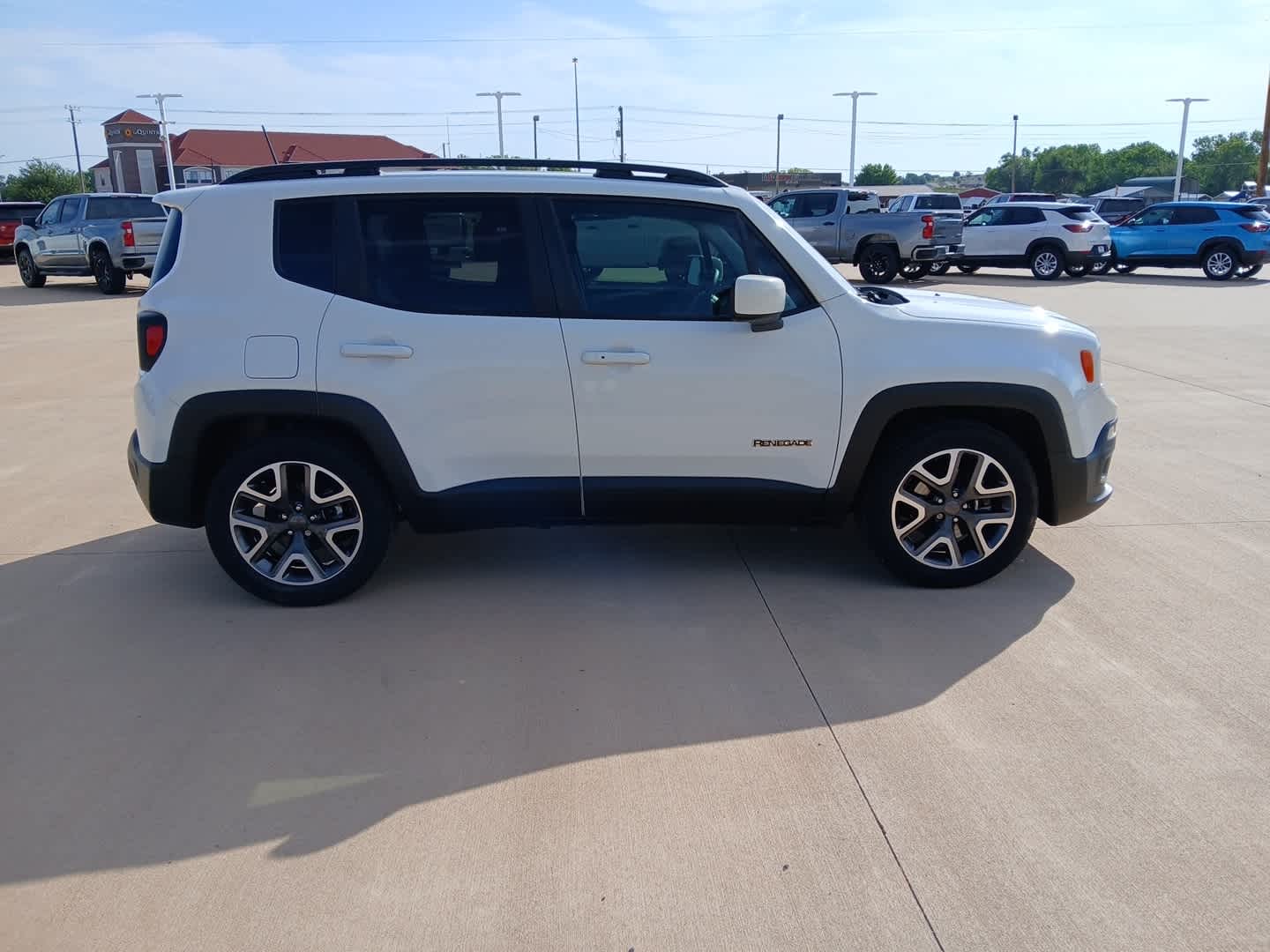 2018 Jeep Renegade Latitude FWD