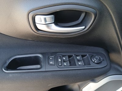 2018 Jeep Renegade Latitude FWD