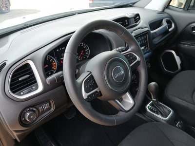 2018 Jeep Renegade Latitude FWD