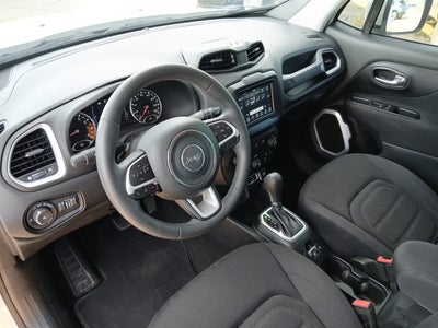 2018 Jeep Renegade Latitude FWD