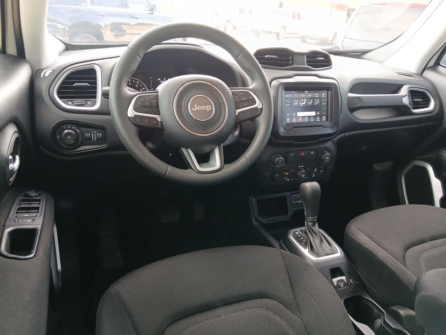 2018 Jeep Renegade Latitude FWD