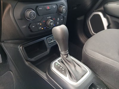 2018 Jeep Renegade Latitude FWD