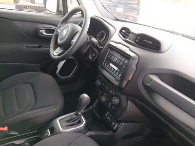 2018 Jeep Renegade Latitude FWD