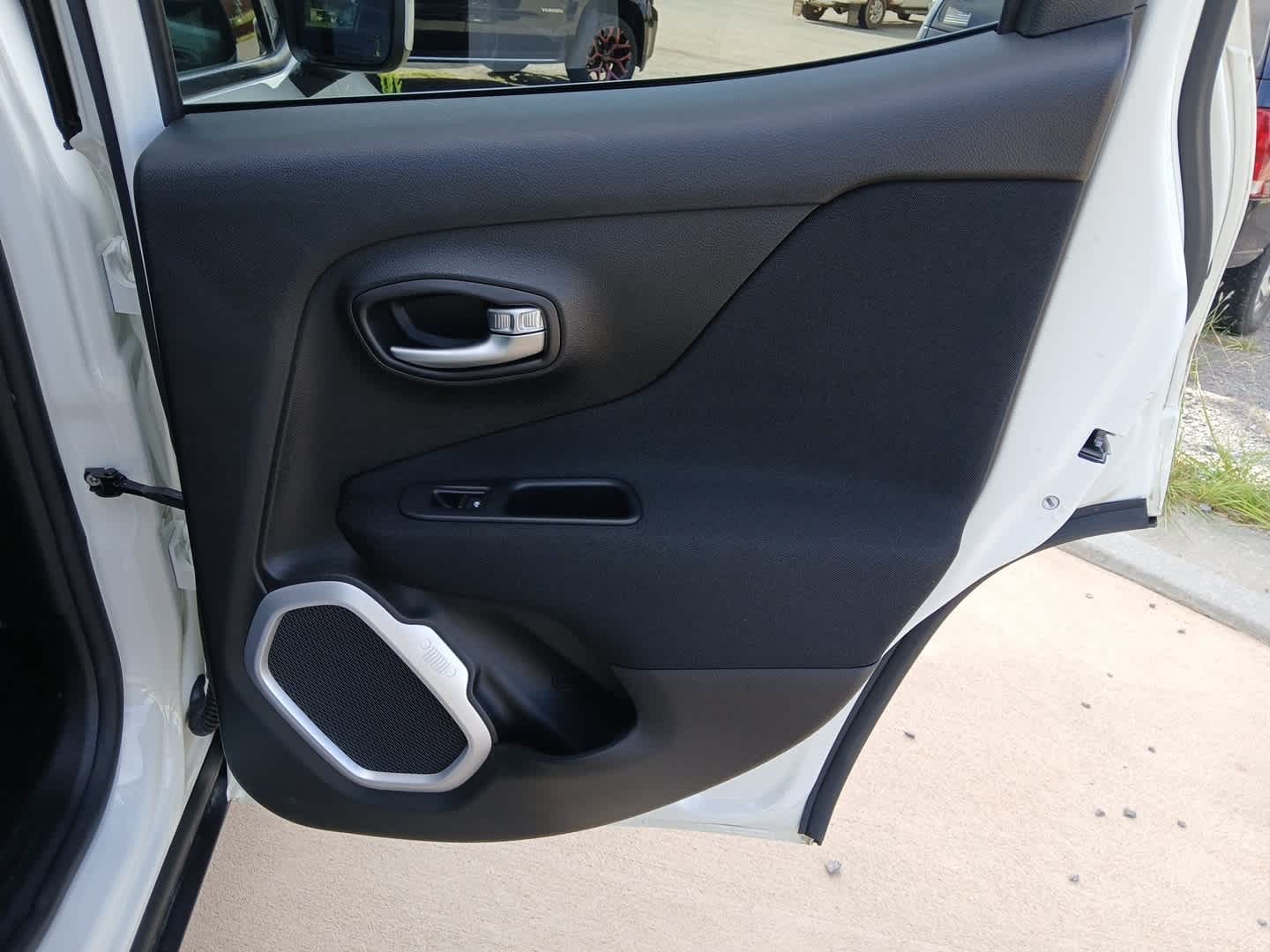 2018 Jeep Renegade Latitude FWD