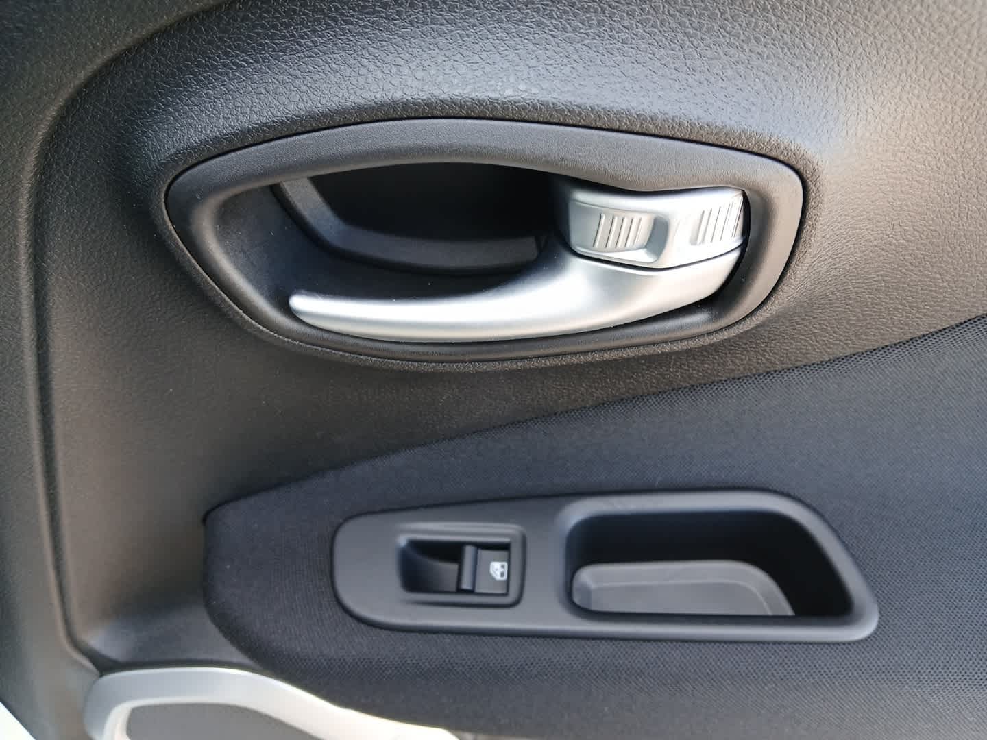 2018 Jeep Renegade Latitude FWD
