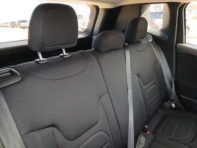 2018 Jeep Renegade Latitude FWD