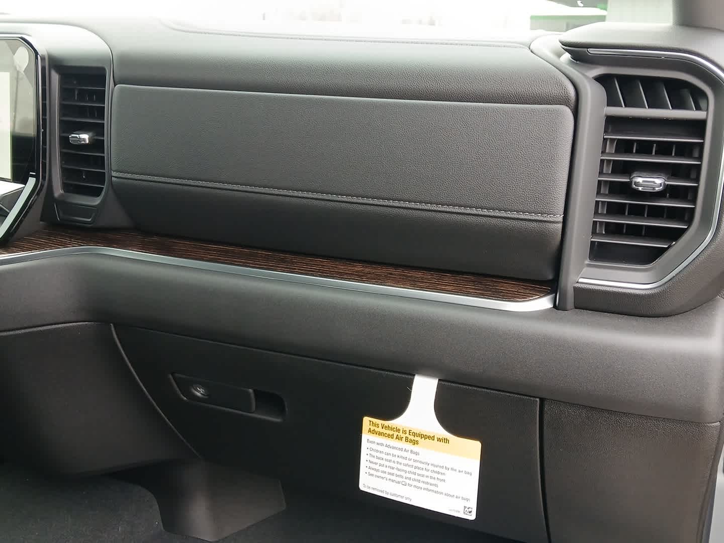 2026 GMC Sierra 2500HD SLE