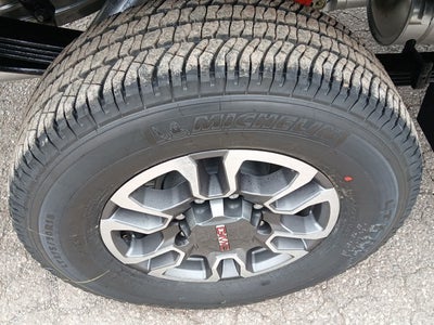 2026 GMC Sierra 2500HD SLE