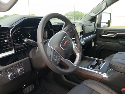 2026 GMC Sierra 2500HD SLT