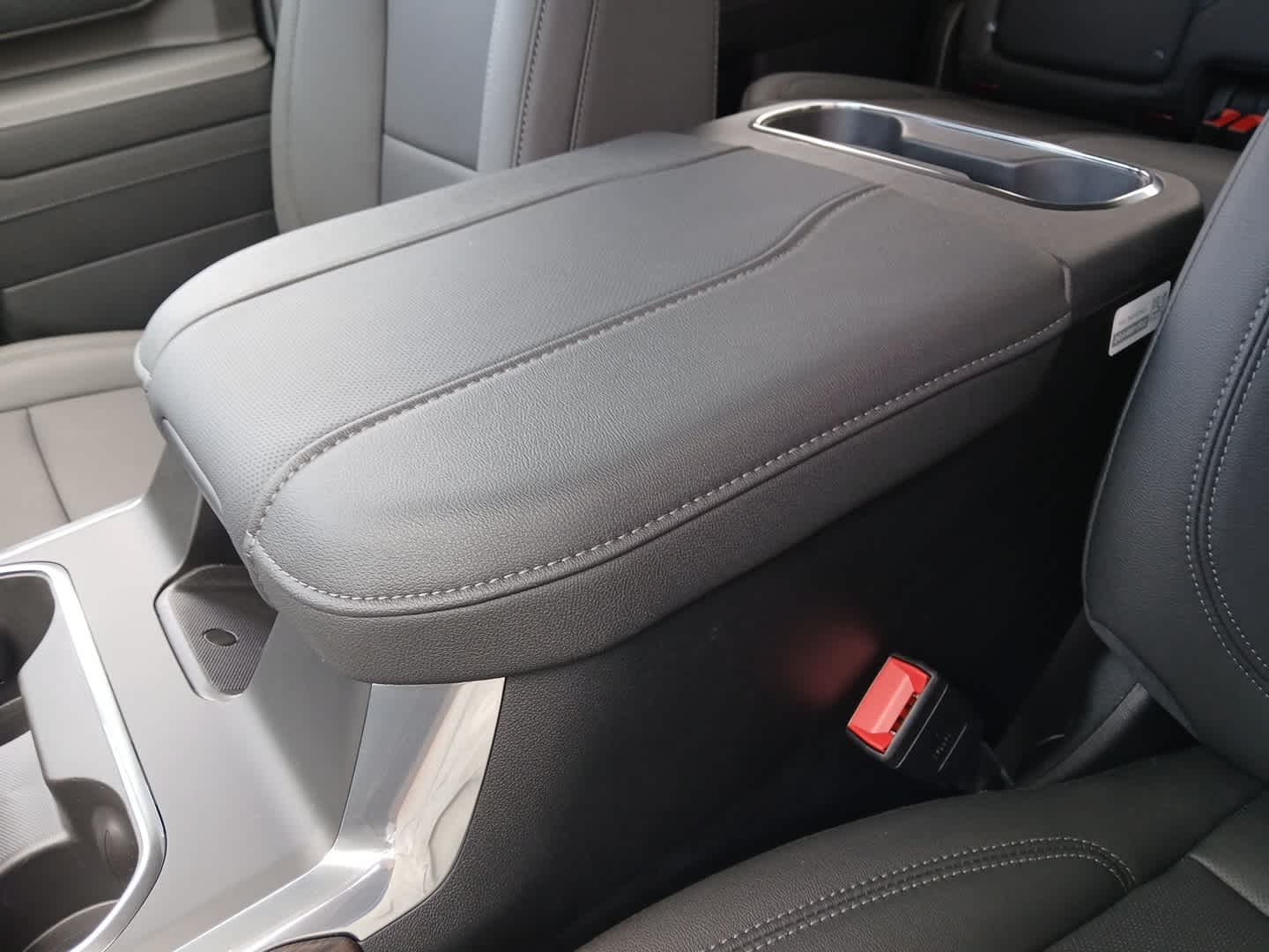 2026 GMC Sierra 2500HD SLT
