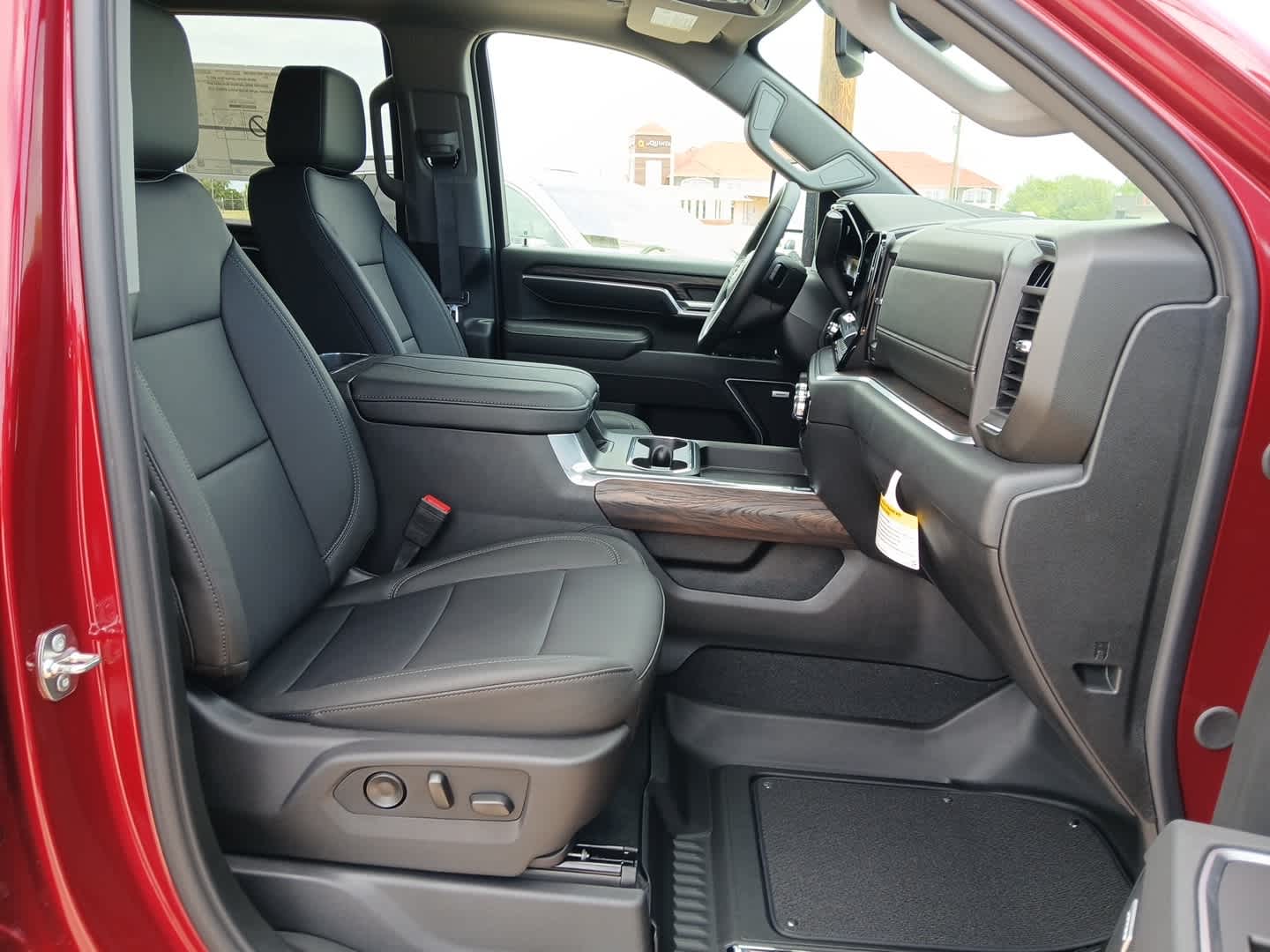 2026 GMC Sierra 2500HD SLT