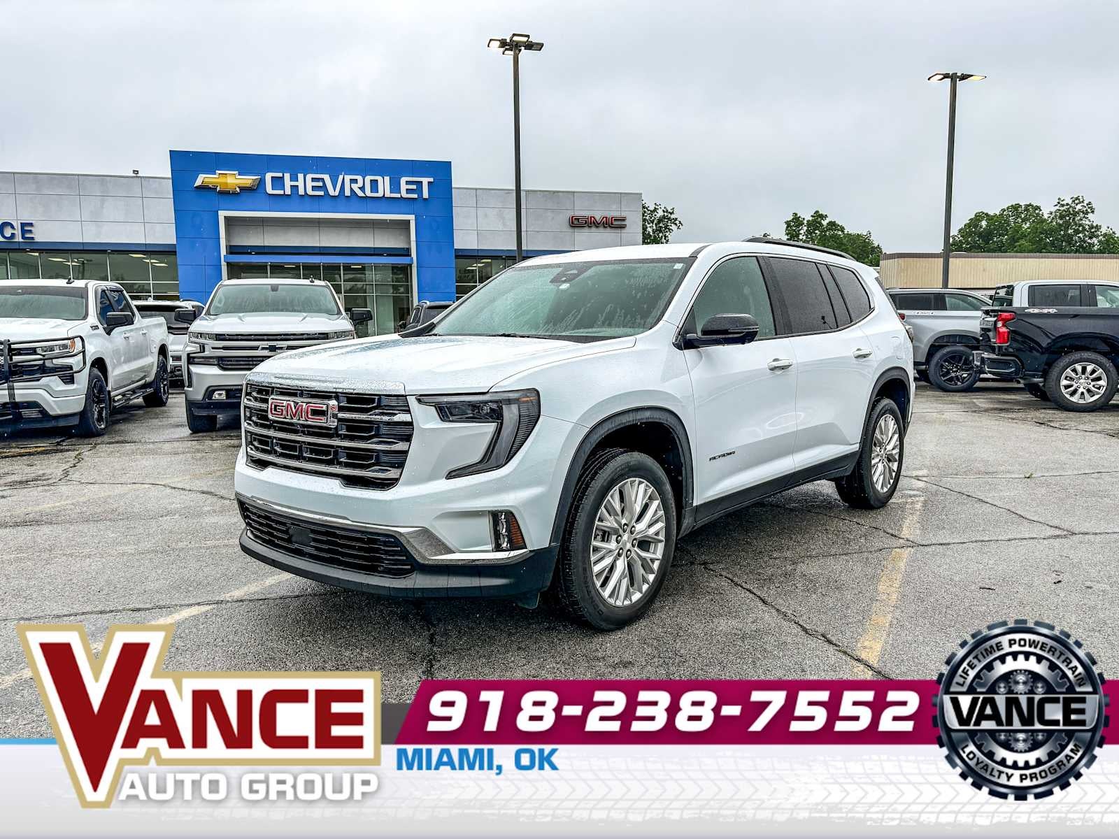 2025 GMC Acadia Elevation