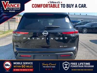 2024 Nissan Pathfinder SV