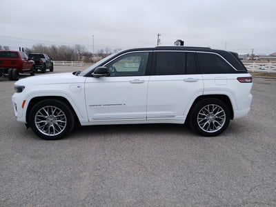 2022 Jeep Grand Cherokee 4xe Summit