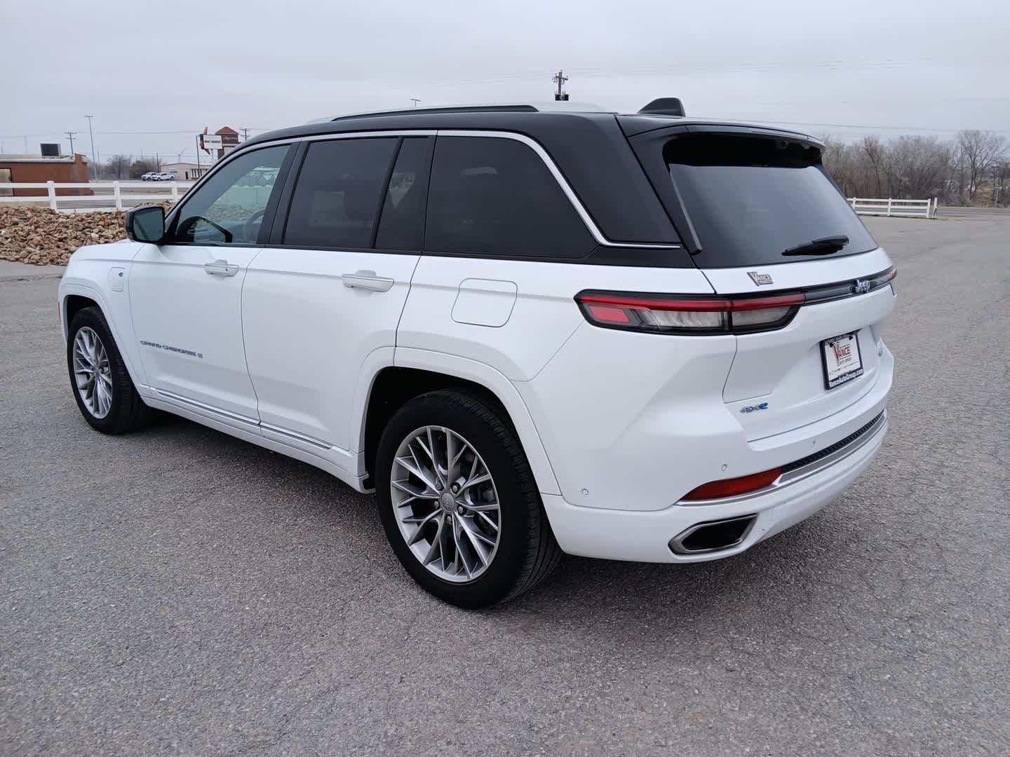 2022 Jeep Grand Cherokee 4xe Summit