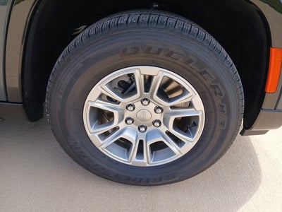 2024 Jeep Wagoneer Base