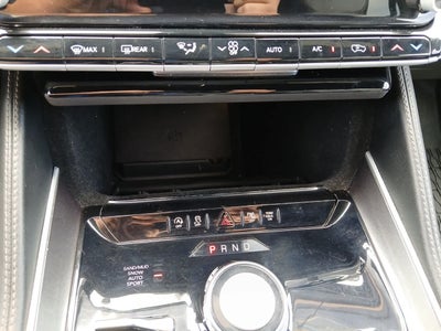2024 Jeep Wagoneer Base