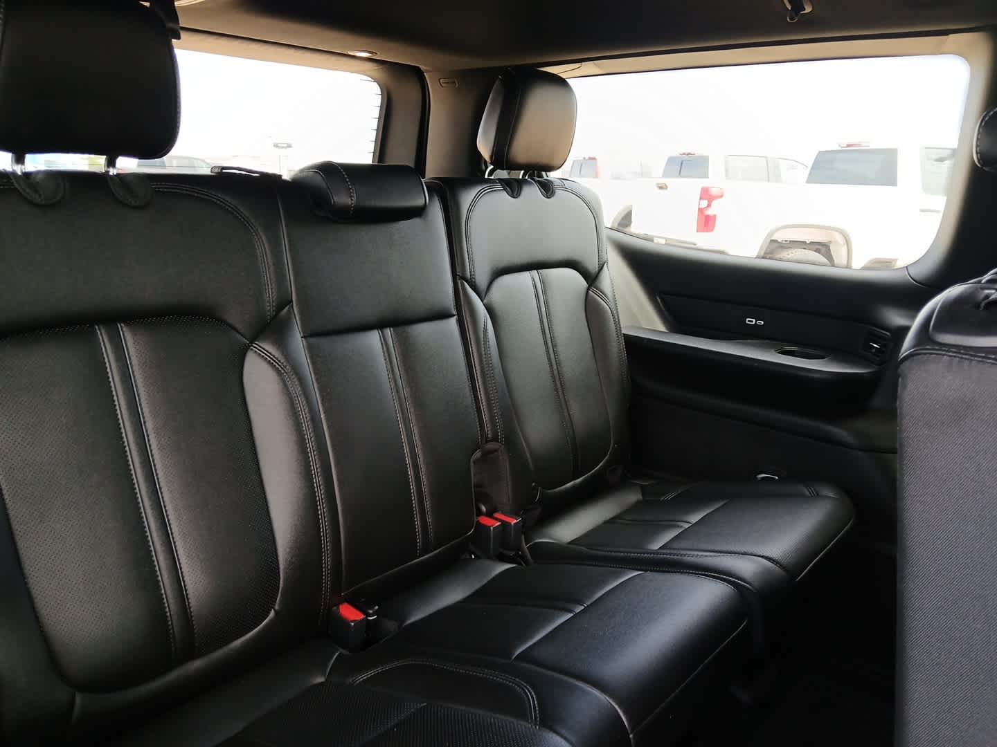 2024 Jeep Wagoneer Base